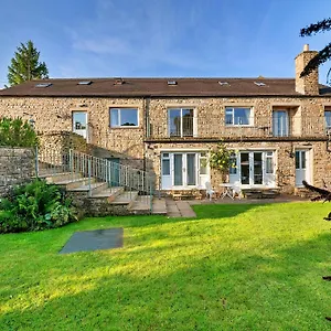 Finest Retreats - Loxley House Holiday home